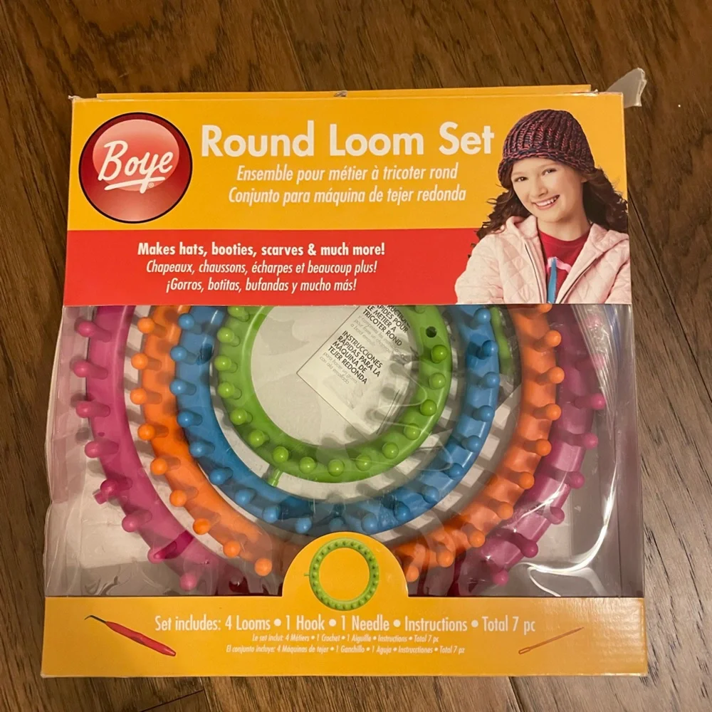 Round Loom Set - Picture 1 of 5